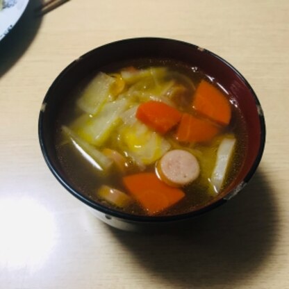 具沢山のスープとなりましたが、野菜がたっぷり取れるという事で、妻に好評でした。